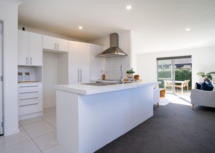  at 8C Moore Street, Cambridge, Waipa, Waikato