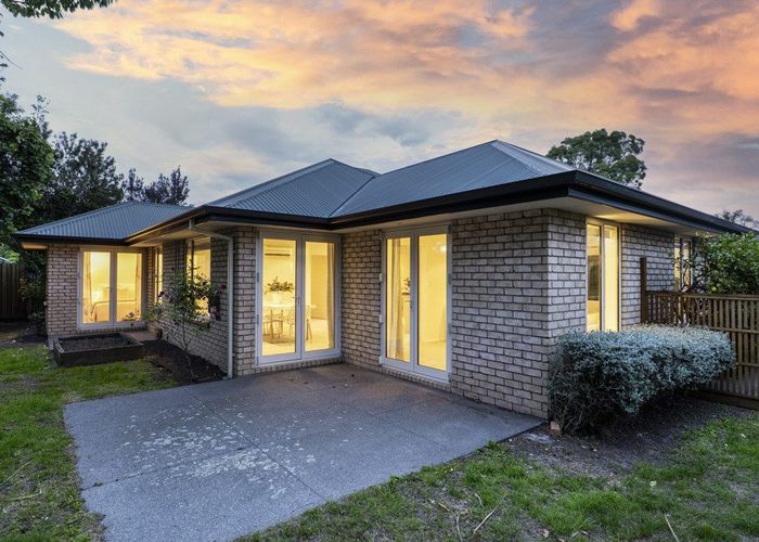  at 6A Cardiff Avenue, Somerfield, Christchurch City, Canterbury