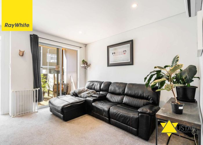  at 28 Ceramic Lane, New Lynn, Auckland