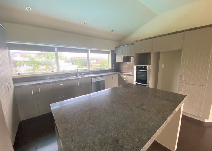  at 13 Wilfred Street, Saint Andrews, Hamilton, Waikato