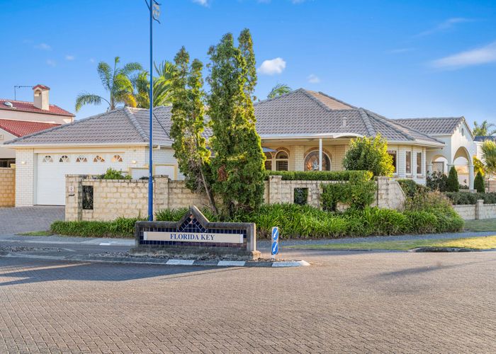  at 2 Florida Key, Papamoa Beach, Papamoa