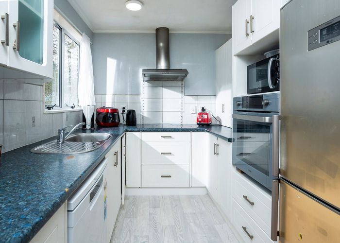  at 8 Athena Drive, Totara Vale, North Shore City, Auckland