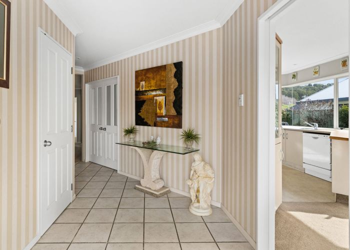  at 52 Kensington Drive, Taradale, Napier, Hawke's Bay
