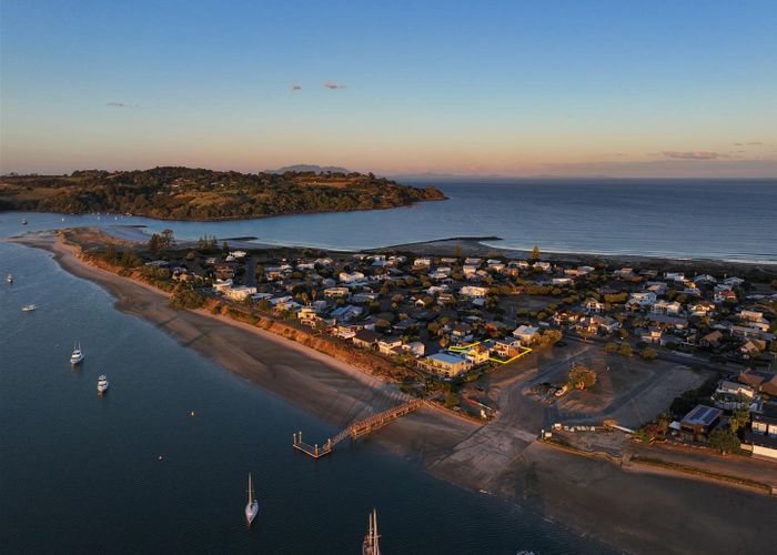 at 233 Omaha Drive, Omaha, Rodney, Auckland