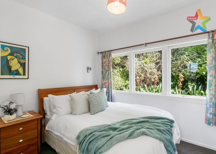  at 91 Makara Road, Karori, Wellington