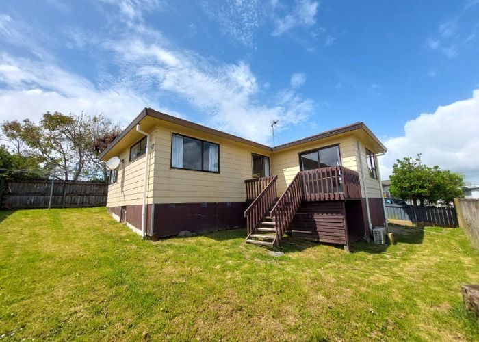  at 2/19 Silver Creek Road, Weymouth, Manukau City, Auckland