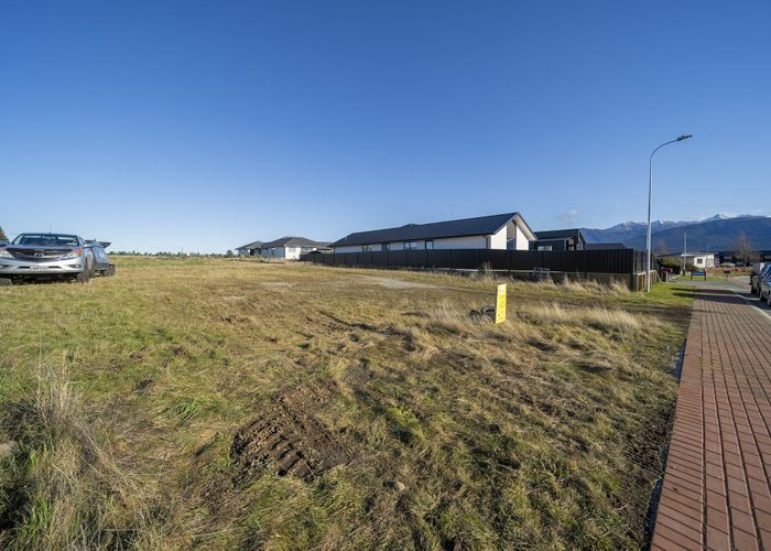  at 18 Ralph Moir Drive, Te Anau, Southland, Southland