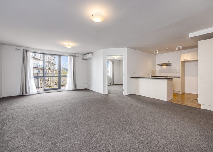  at 30/68 Mountain Road, Mount Wellington, Auckland City, Auckland
