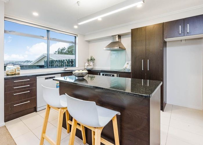  at 52/182 Flat Bush School Road, Flat Bush, Auckland
