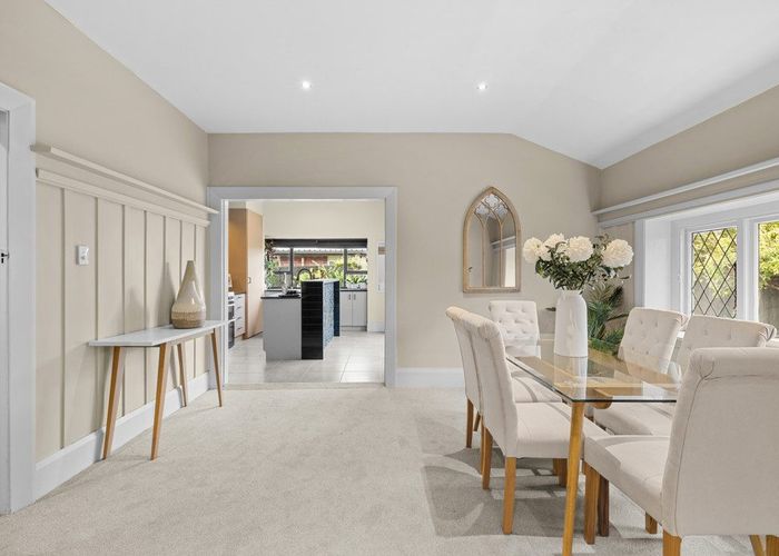  at 31 Wrights Road, Addington, Christchurch City, Canterbury