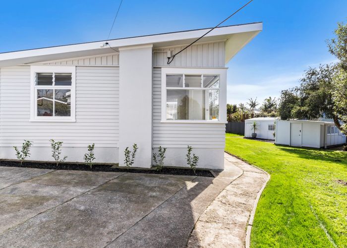  at 14 Gazelle Avenue, Beach Haven, Auckland
