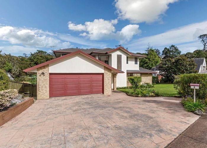  at 8 Centaur Close, Albany, Auckland