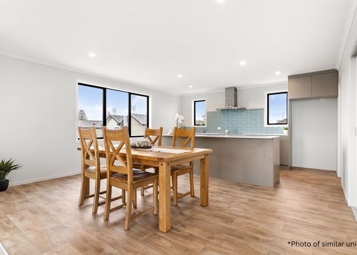  at 2/245 Panama Road, Mount Wellington, Auckland City, Auckland