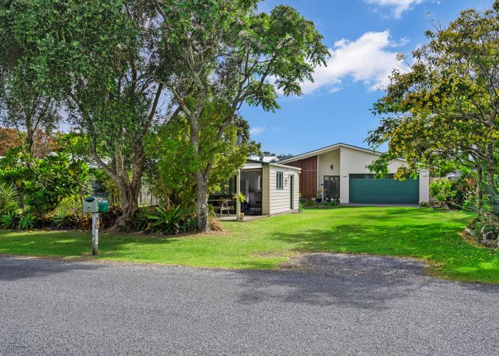  at 4 Ringer Avenue, Matapouri, Whangarei, Northland
