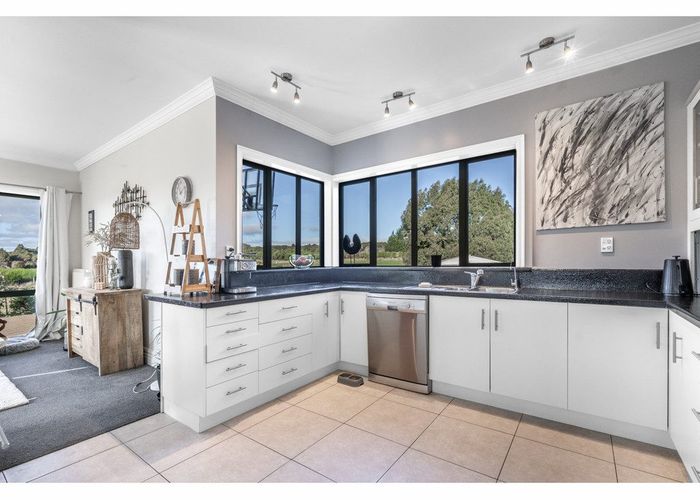  at 113 Mason Road, Seaward Bush, Invercargill