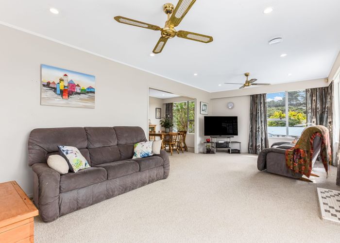  at 27 Staithes Drive North, Whitby, Porirua