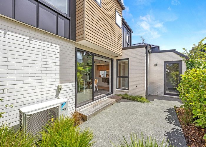  at 6/221 Peterborough Street, City Centre, Christchurch City, Canterbury