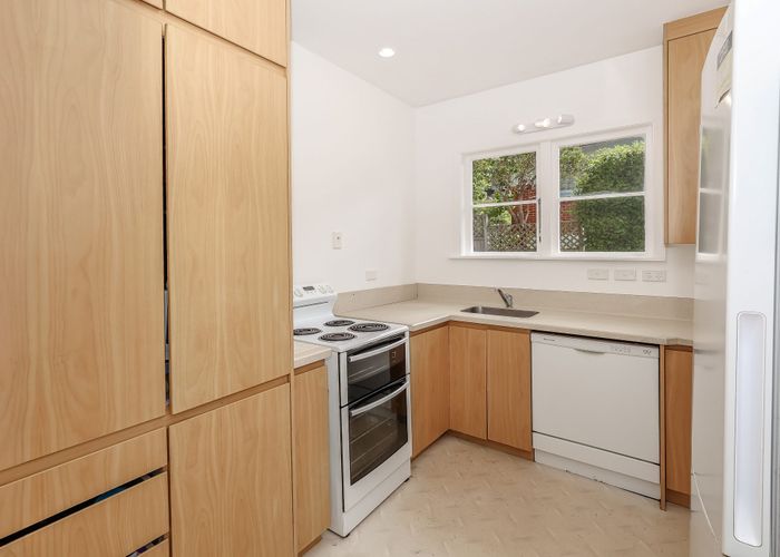  at 37 Glen Road, Mornington, Dunedin