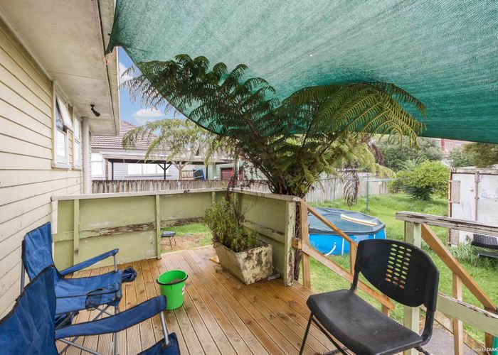  at 254 Hepburn Road, Glendene, Auckland