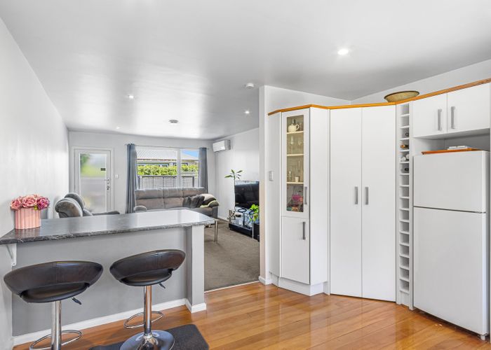  at 2/103 St Albans Street, St. Albans, Christchurch City, Canterbury