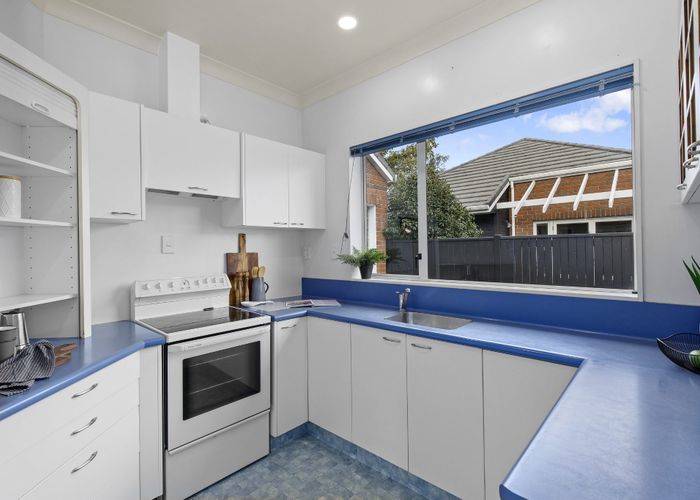  at 4/26 Myrtle Street, Lower Hutt, Lower Hutt, Wellington