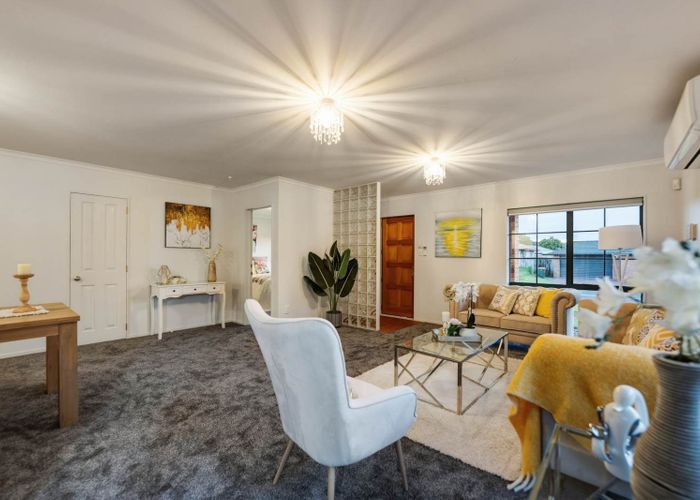  at 42 Farmdale Court, Flat Bush, Manukau City, Auckland