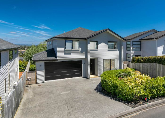  at 14A Mackay Drive, Greenhithe, Auckland