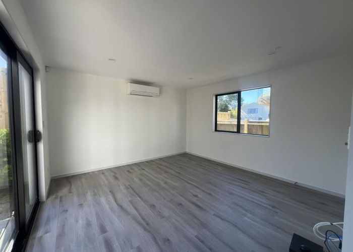  at 14 Matukutureia Lane, Manurewa, Manukau City, Auckland