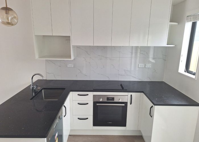  at 18/36 Westgate Drive, Westgate, Waitakere City, Auckland
