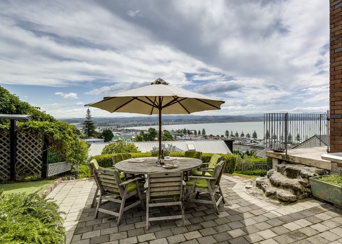  at 14 Roslyn Road, Bluff Hill, Napier