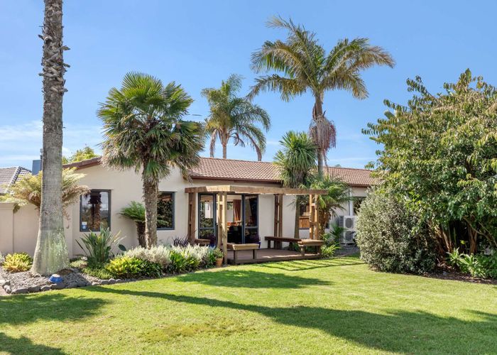 at 8 Piha Close, Papamoa, Tauranga, Bay Of Plenty