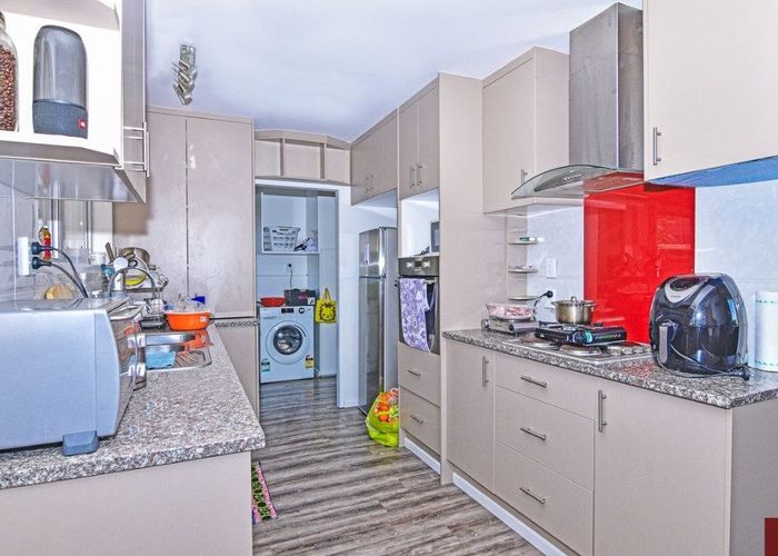  at 2 Garfield Road, Helensville, Rodney, Auckland