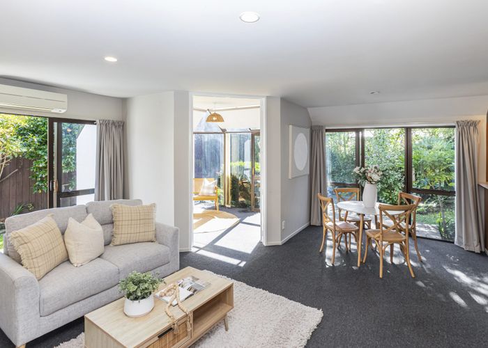  at 2/6 Ashfield Place, Ilam, Christchurch City, Canterbury