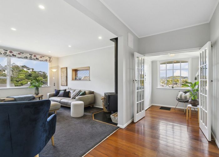  at 15 Omar Street, Khandallah, Wellington