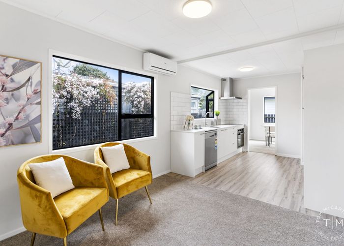  at 2/12 Kopu Place, Clendon Park, Manukau City, Auckland