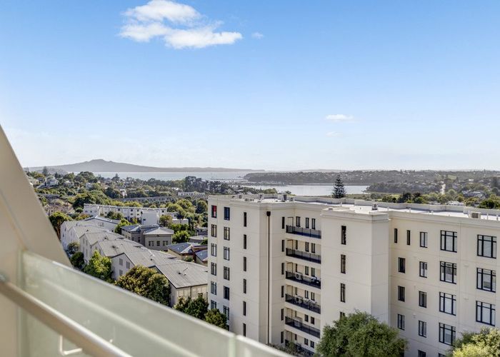 at 12/118 Broadway, Newmarket, Auckland City, Auckland