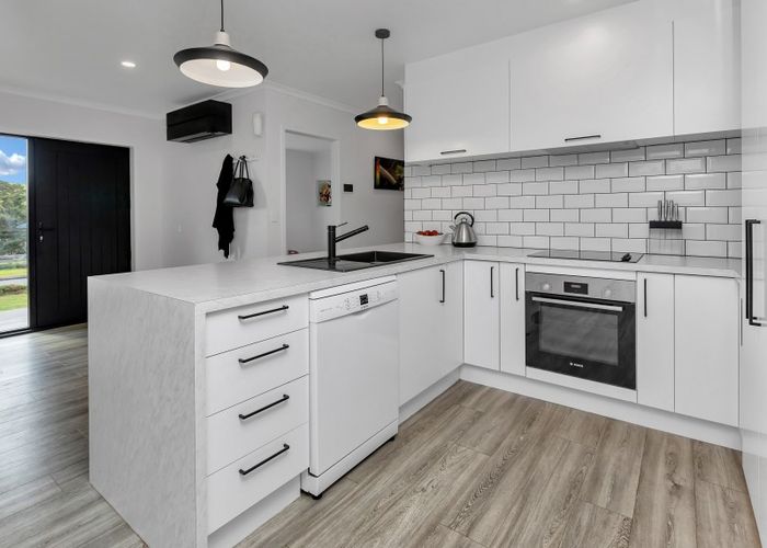  at 25 Catherin Servant Close, Maunu, Whangarei