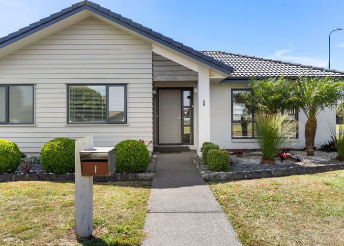  at 1 Creda Road, Wattle Downs, Manukau City, Auckland