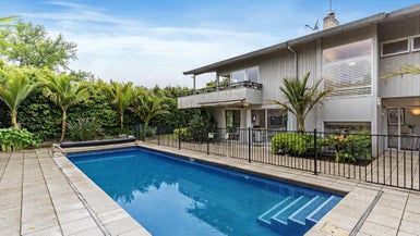  at 3 Acmena Lane, Pakuranga, Auckland