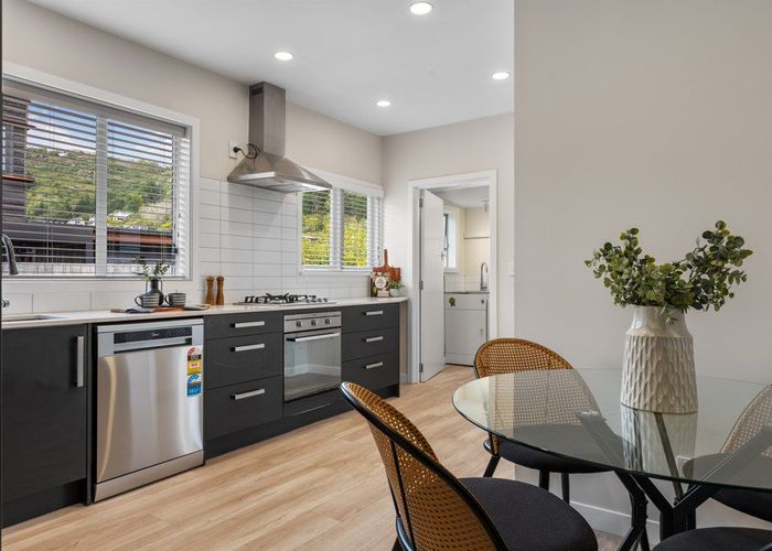  at 18 Bowenvale Avenue, Cashmere, Christchurch