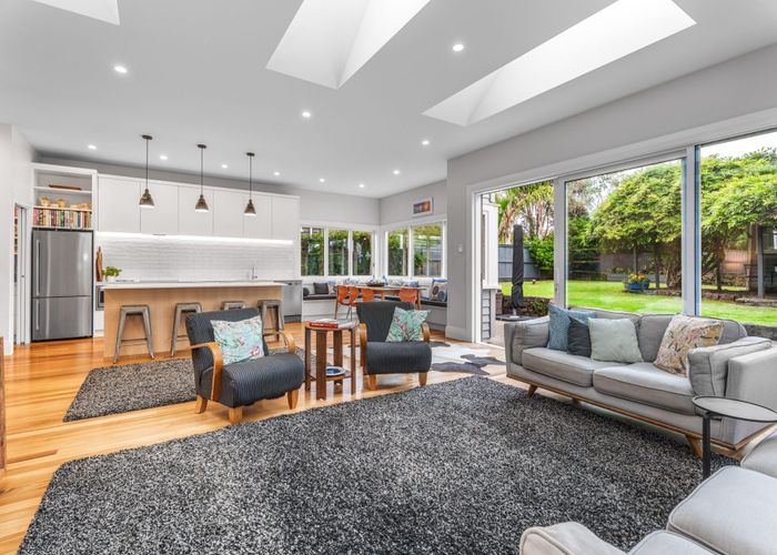  at 37 Kensington Avenue, Mount Eden, Auckland