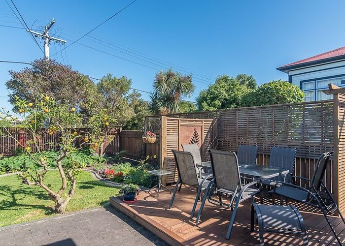  at 4 Kiwi Road, Raumati Beach, Kapiti Coast, Wellington