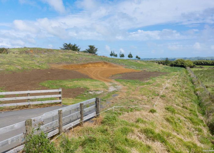  at 106 Bright Road, Waiuku