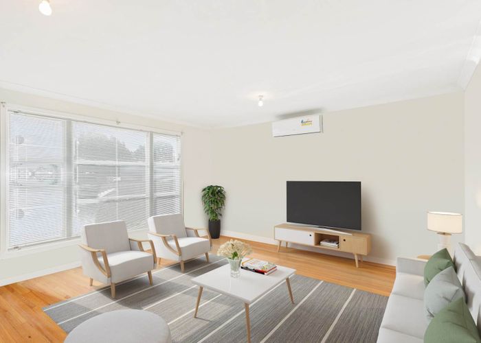  at 2/300 Panama Road, Mount Wellington, Auckland