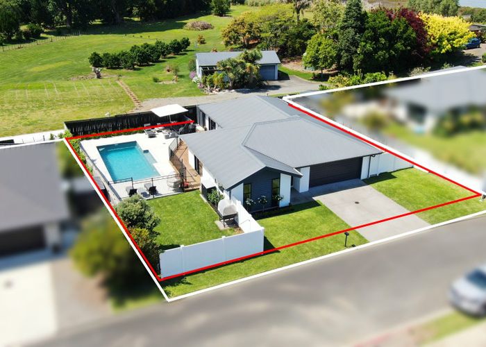  at 5 Anatere Rise, Katikati