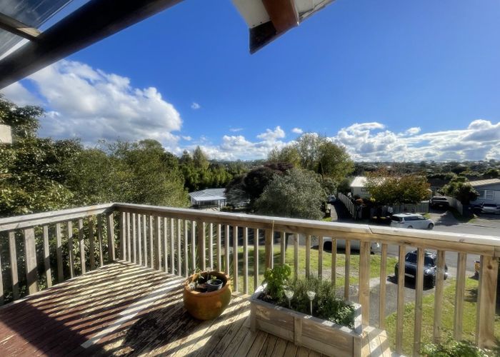  at 17 Kelkirk Street, Kelston, Waitakere City, Auckland