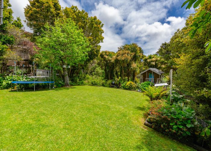  at 1141 Scenic Drive North, Swanson, Auckland