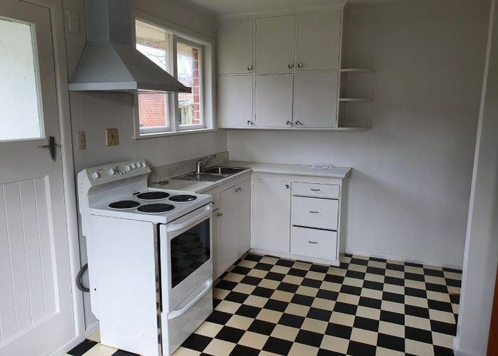  at 2/382A Fergusson Drive, Heretaunga, Upper Hutt, Wellington