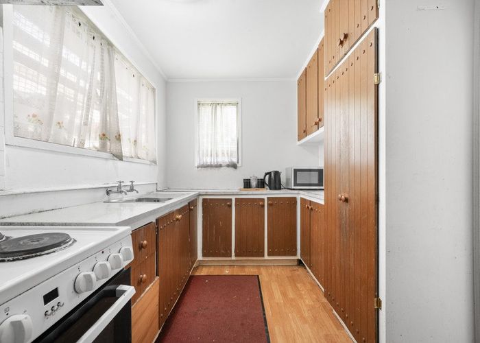  at 39 Secretariat Place, Randwick Park, Manukau City, Auckland