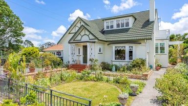  at 102 Meadowbank Road, Meadowbank, Auckland